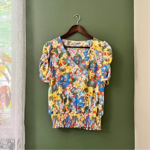 alex & lili Tops - Alex & Lili Puff Sleeve Smocked Hem Floral Blouse